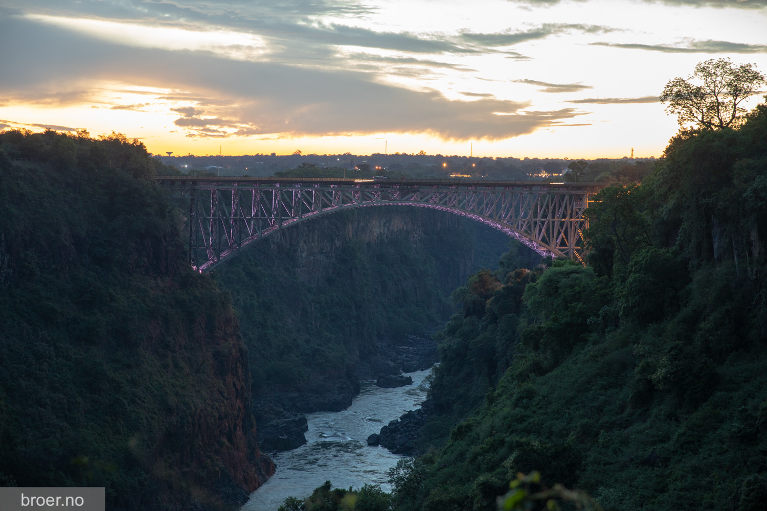 picture of Victoria Falls Bridge
