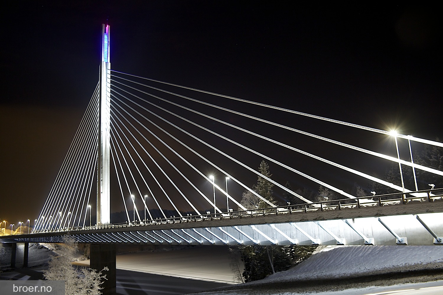 picture of Smaalenene bridge
