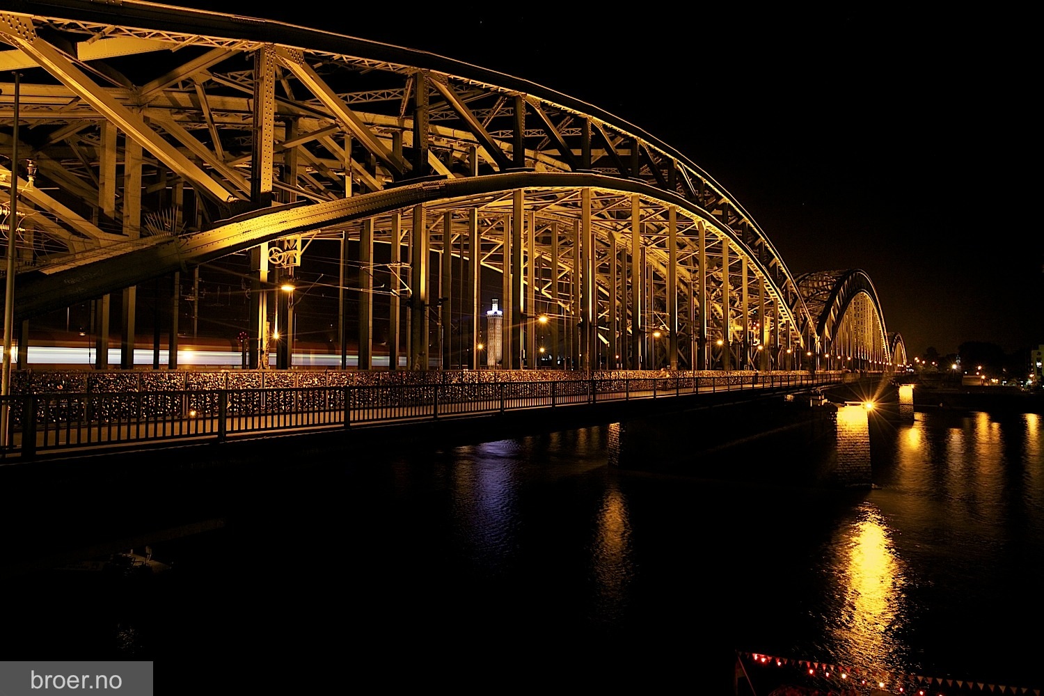 bilde av Hohenzollern bro
