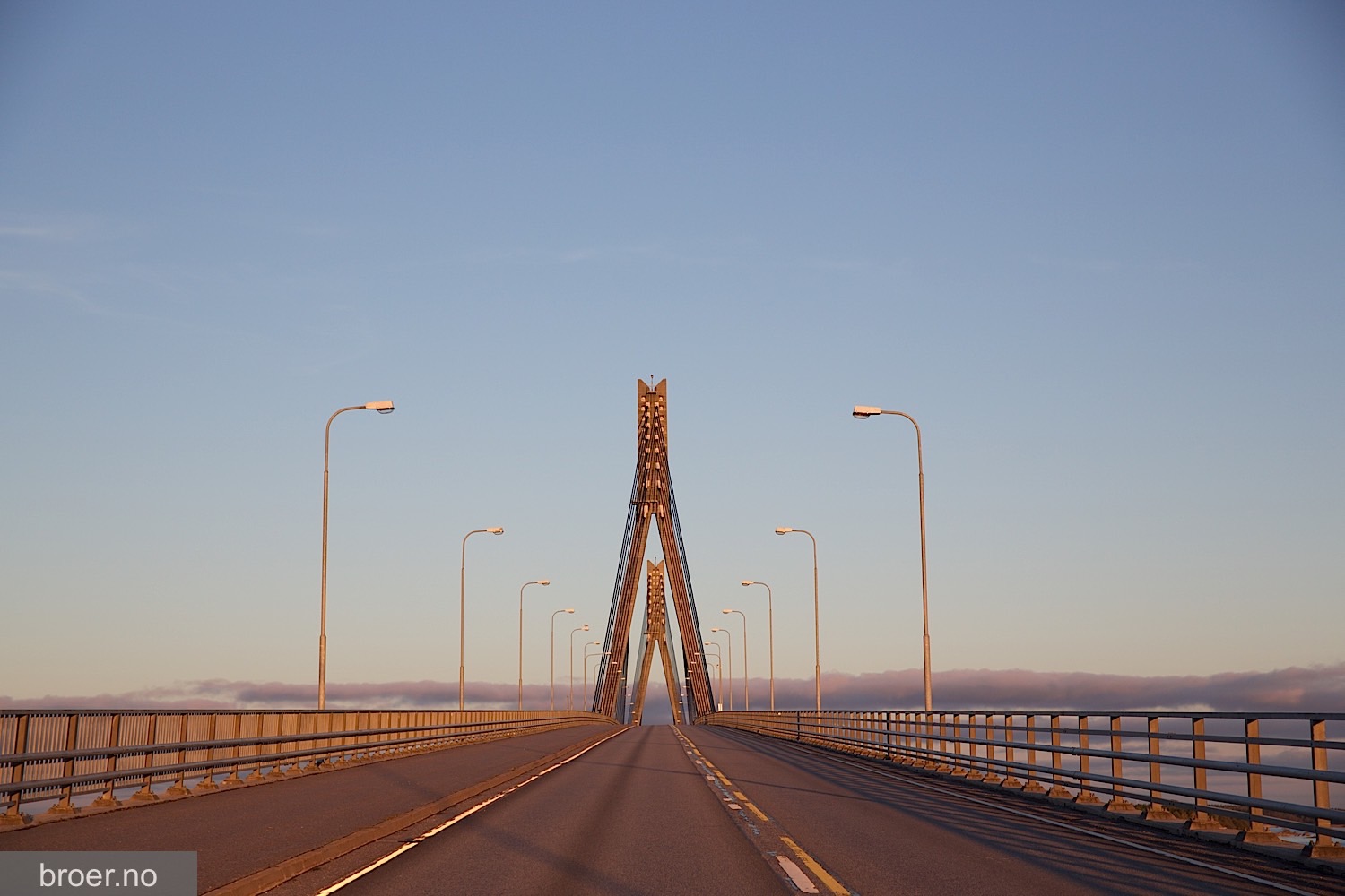 bilde av Replot broen
