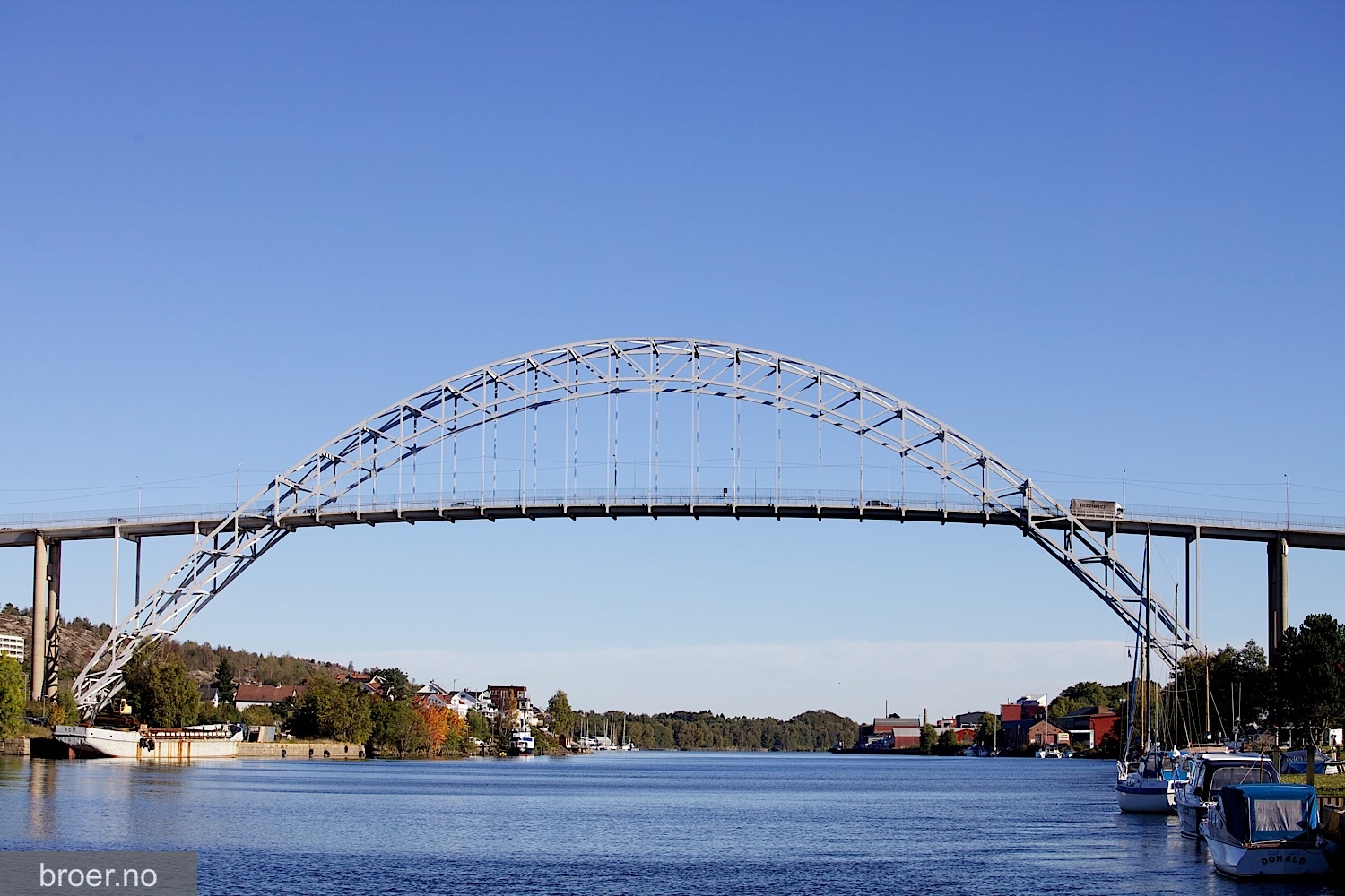 picture of Fredrikstad Bridge