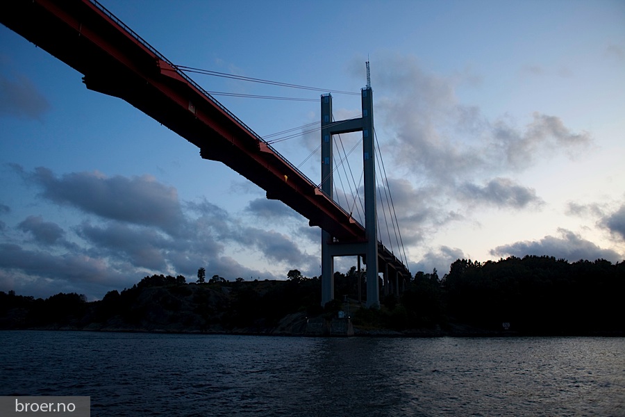 picture of Tjörn bridge