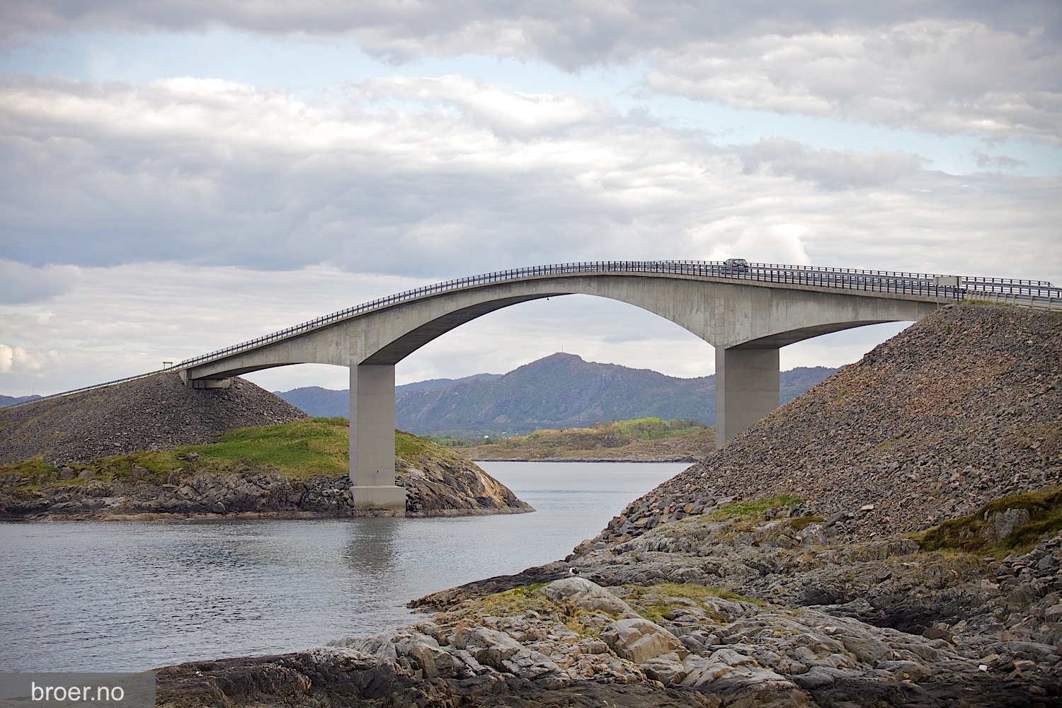 picture of Storseisundet bridge